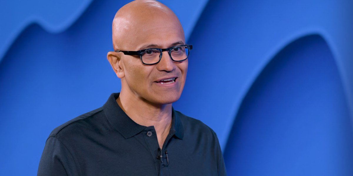 微软首席执行官萨蒂亚·纳德拉推动开发者掌握人工智能工具的背后