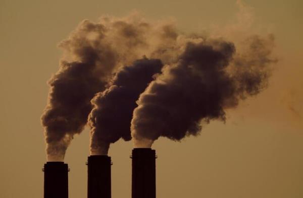 最高法院将听取对环保署限制10个州顺风发电厂污染规定的挑战